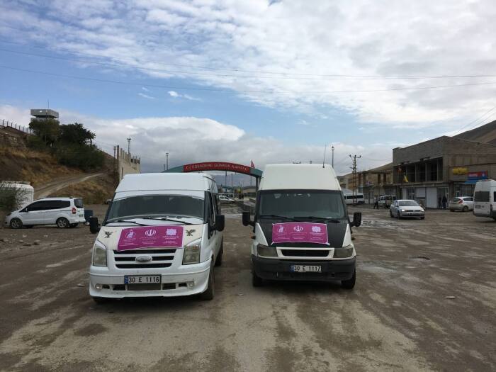 میثم ستاری به همراه چاپخانه داران و طراحان گرافیک استان